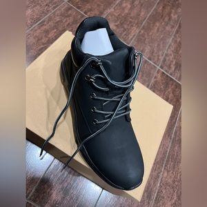 Vostey boots 10.5